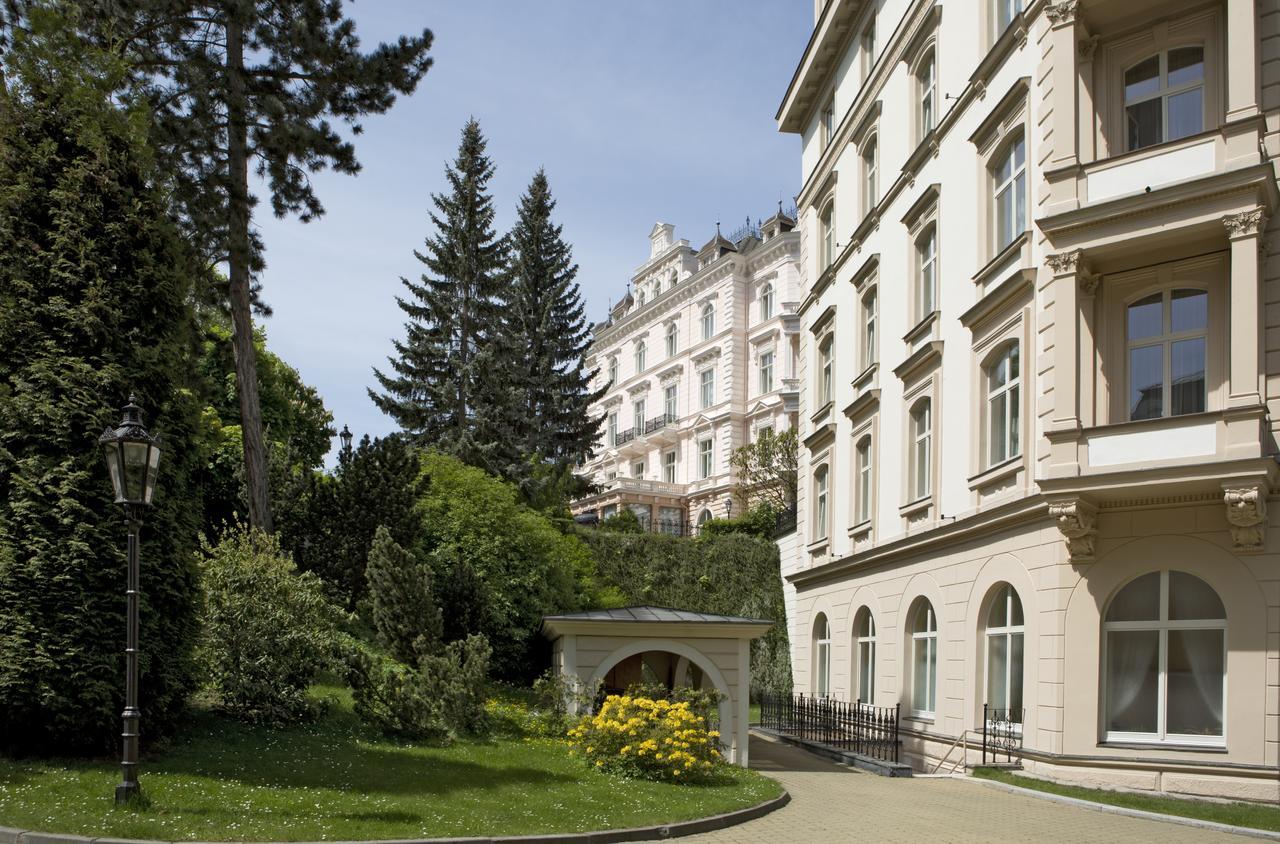 Bristol Kralovska Vila Karlovy Vary Luaran gambar